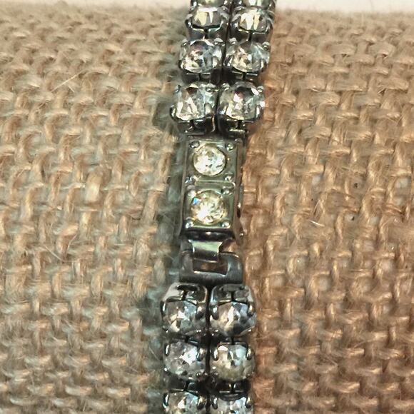 Vintage Double Strand Rhinestone Bracelet 7"0 - Picture 2 of 4